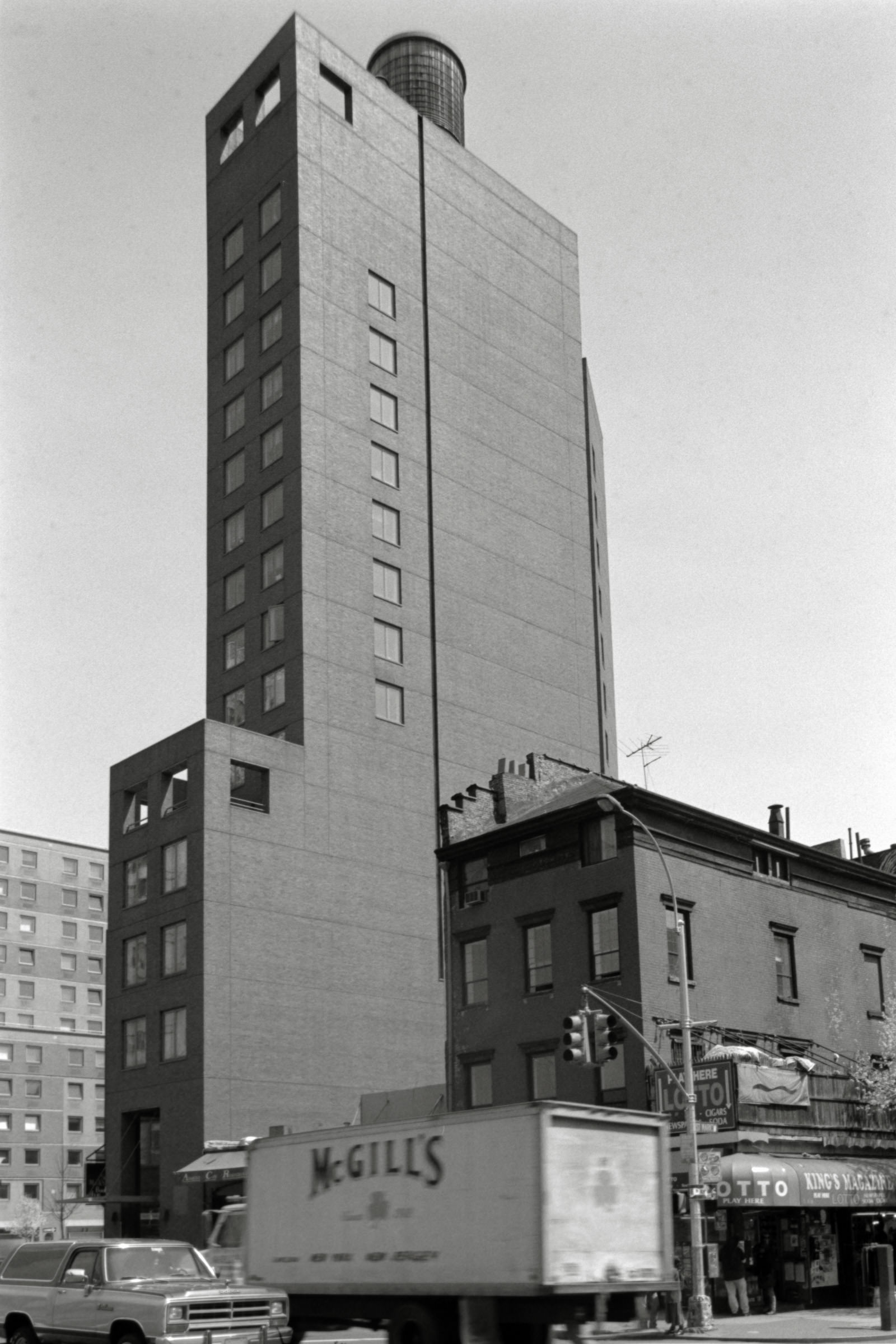 AHP F1995 04 008 sc240817 img04 NLP